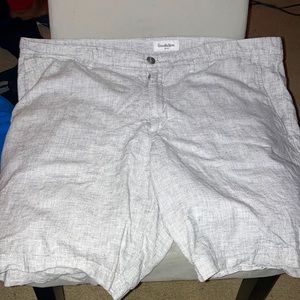 Goodfellow size 42 mens shorts